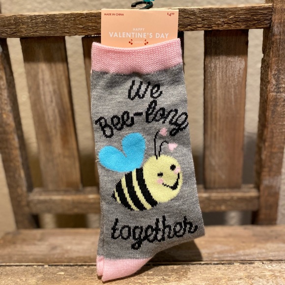 Valentines Day BumbleBee Bundle, Bee Socks, Bee Notepads, Bee Figure, Bee Sign - Picture 3 of 16